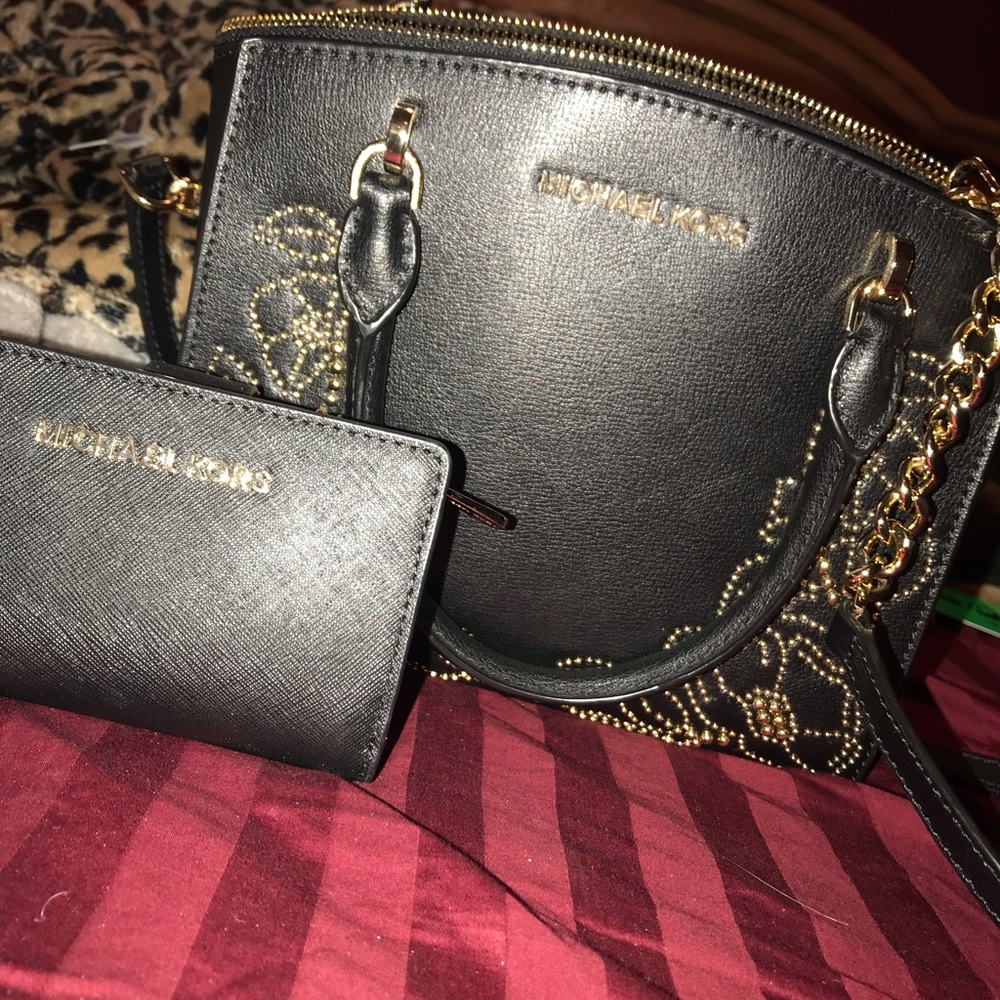 Michael Kors purse